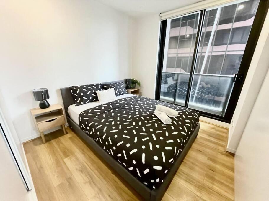 Contemporary 2-bed In Cbd Melbourne